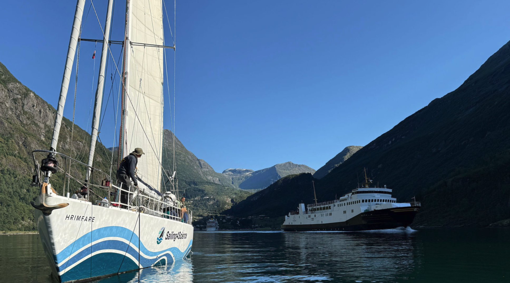 Hrimfare i fjord